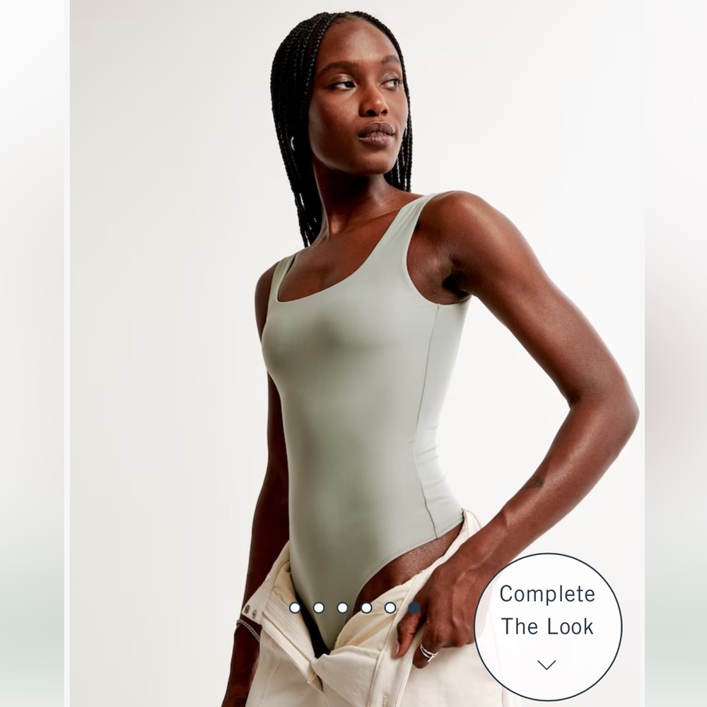 Green Soft Matte Seamless Squareneck Bodysuit, size small - WORN ONCE
